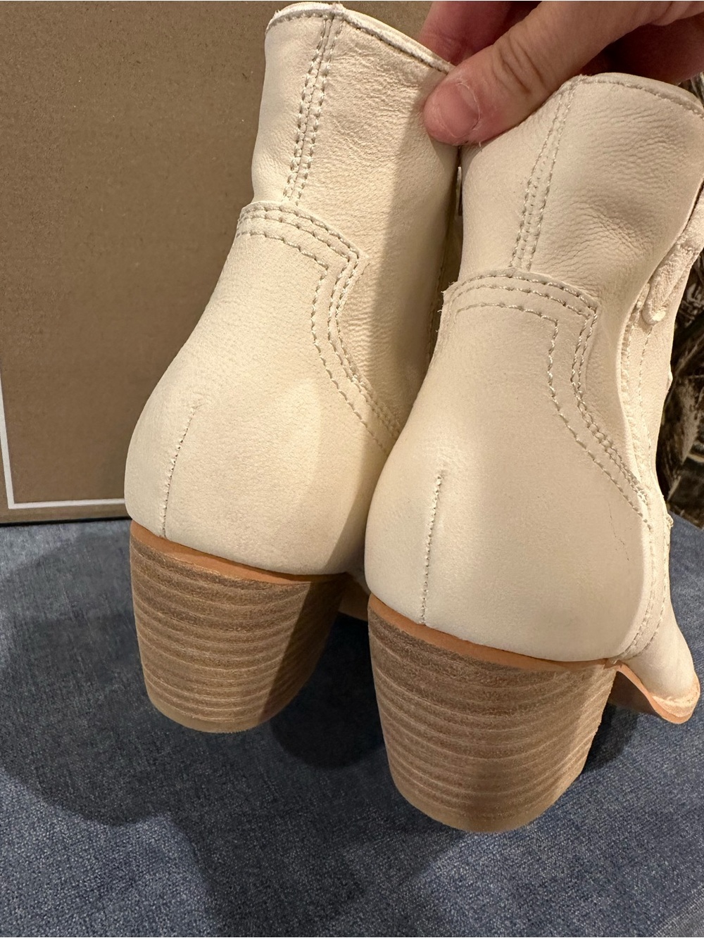 Dolce Vita Cream Leather Ankle Booties with Side Zip - Picture 4 of 8